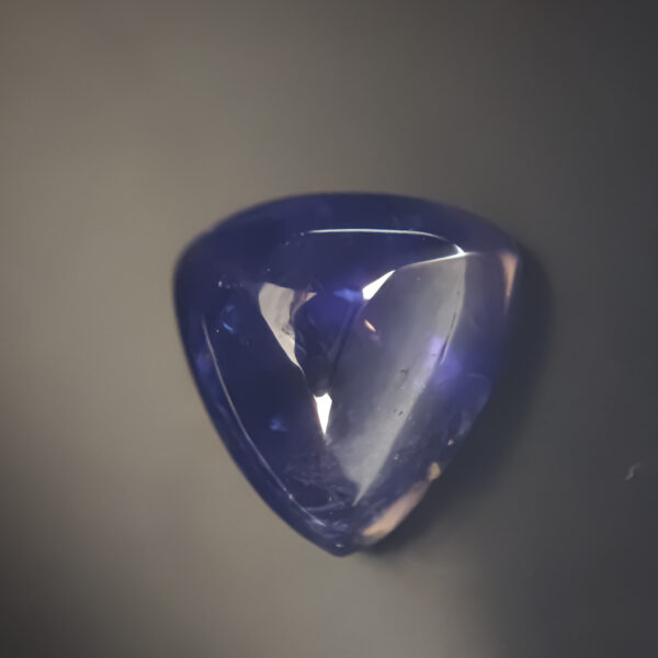 Violetish Blue Tanzanite 10.40ct From Tanzania