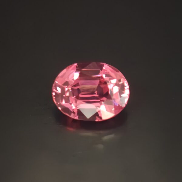 Purplish Pink Rhodolite 3.94ct Oval - Tanzania