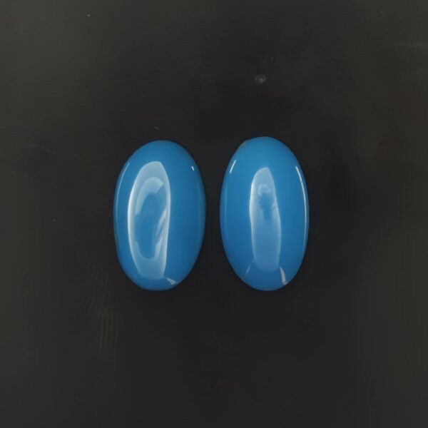 No Matrix Turquoise Pair 8.81ct Oval - Arizona