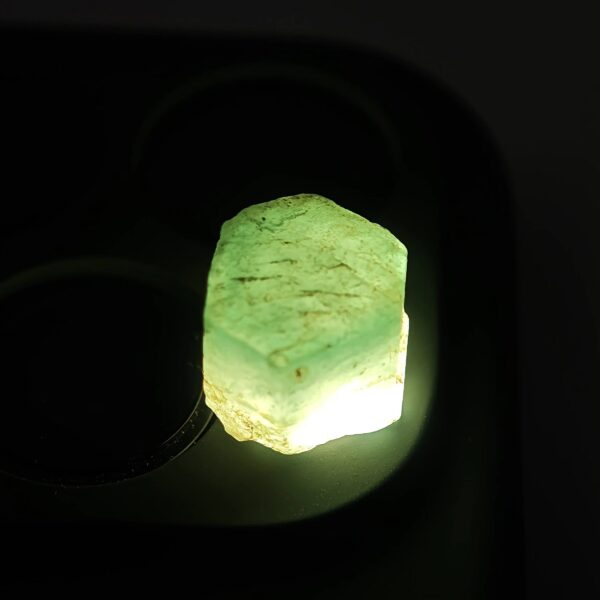 Rough Crystal Emerald 13.61ct From Colombia